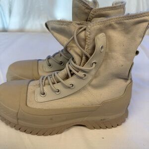 Converse Chuck Taylor All Star Tan Counter Climate Boots Women’s 6